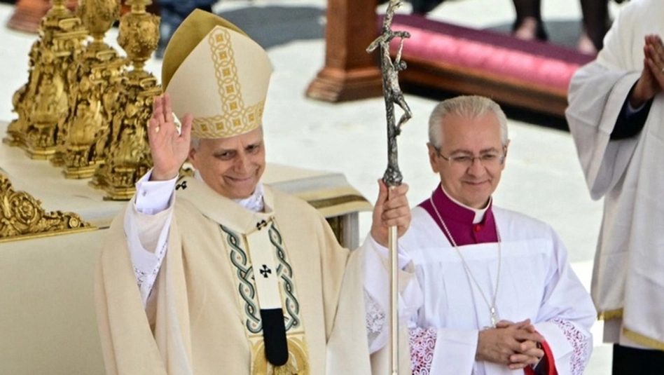 León XIV asumió como nuevo papa con un fuerte llamado a la justicia social y la unidad de la Iglesia