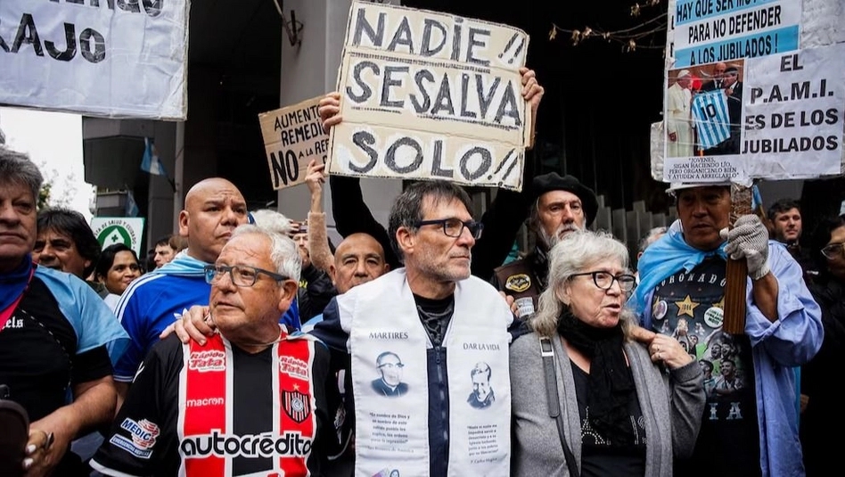 La Iglesia repudió la represión a jubilados y exigió diálogo al Gobierno nacional