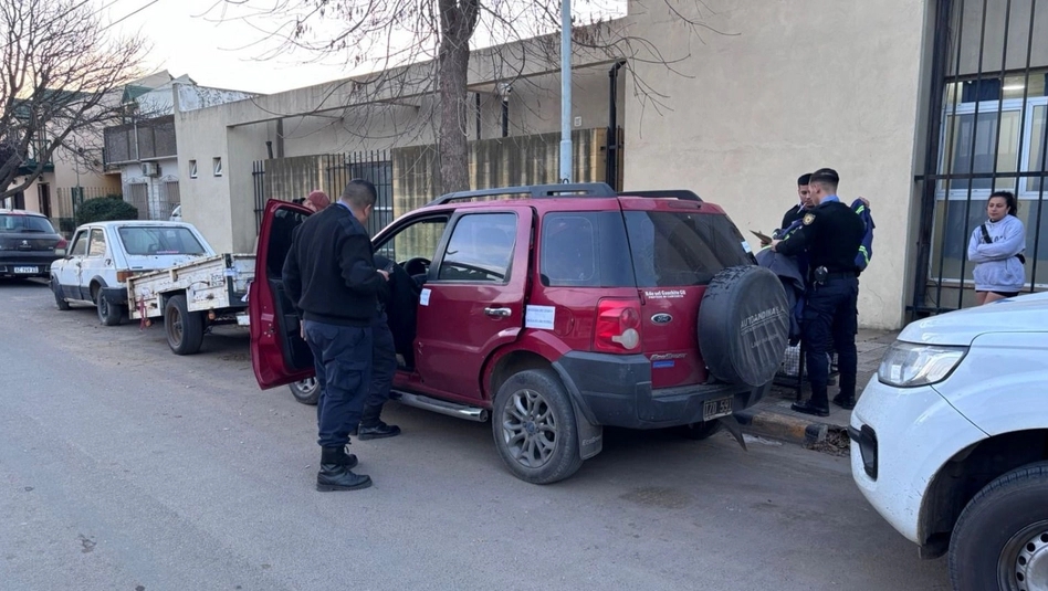 Cayeron cuatro sospechosos de estafar a un jubilado en Larroudé: recuperaron el dinero robado