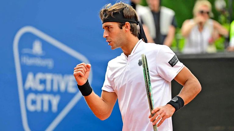 Tenis: Etcheverry jugó en un gran nivel para ganarle a Lehecka y avanzar a semis del ATP 500 de Hamburgo