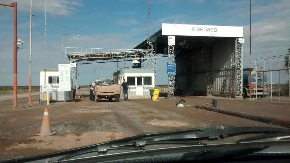 Productores de Río Negro recurren a la Justicia para frenar el avance sobre la barrera sanitaria
