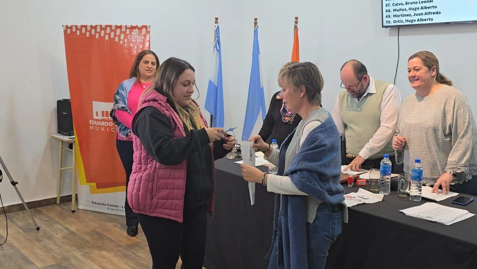 Castex: 23 vecinos accedieron a terrenos municipales para construir su casa