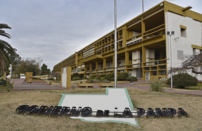 El Gobierno dice que Educación ya dio respuesta a los reclamos de UTELPa y mantiene canales de diálogo abiertos