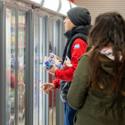 Con menor venta de bebidas alcohólicas y golosinas, el consumo en los supermercados cayó 3,3% en mayo