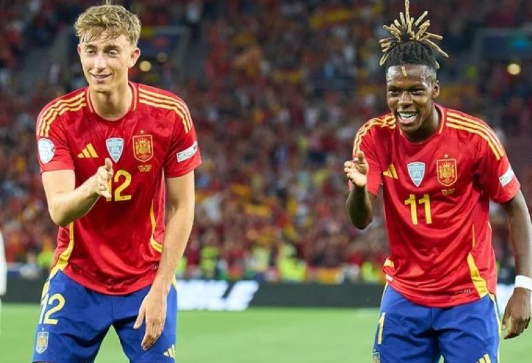 Fútbol: en un partido lleno de goles, España le ganó a Francia y jugará la final de la Nations League ante Portugal