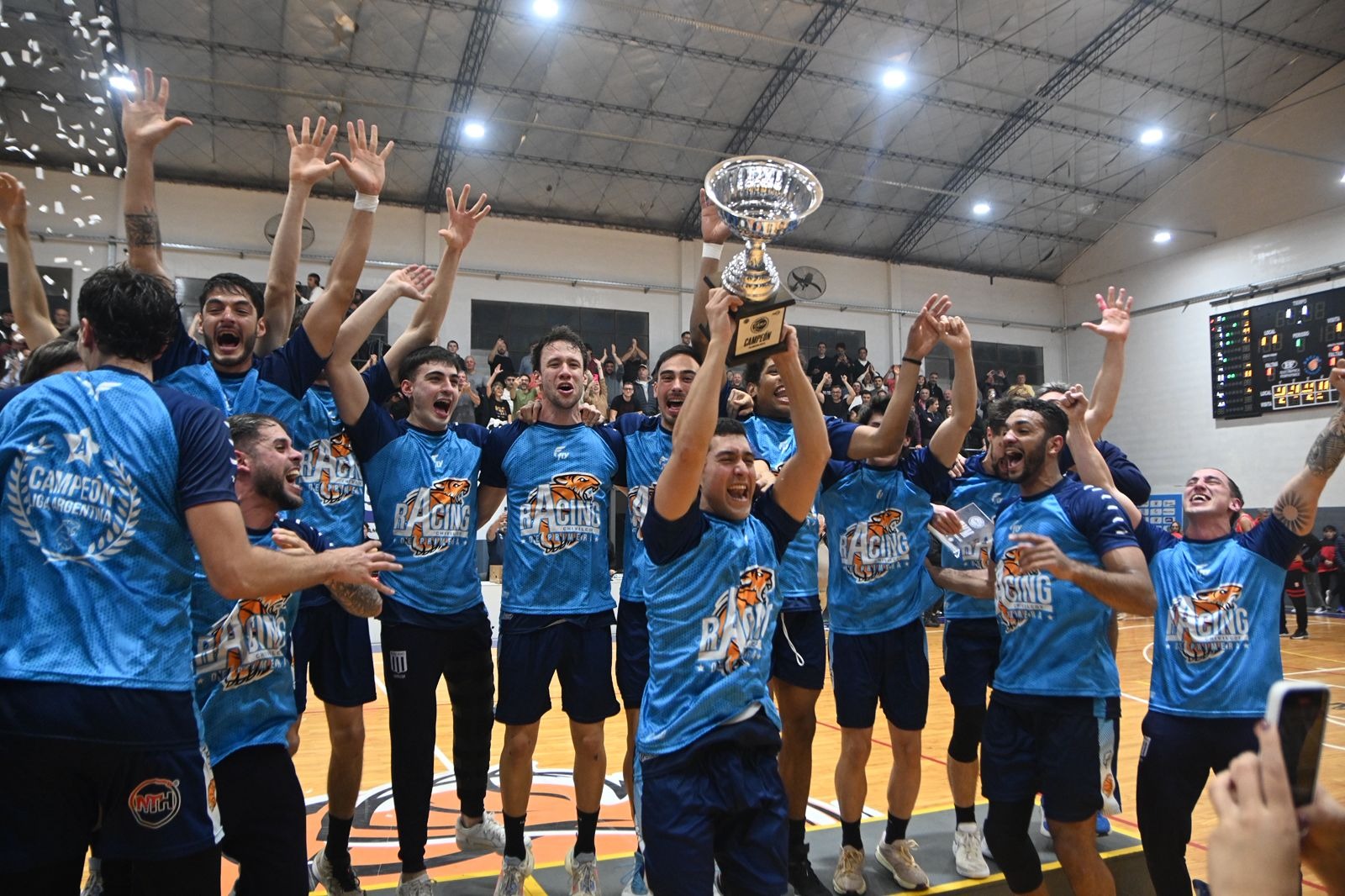 Básquet: Racing de Chivilcoy ascendió a la Liga Nacional