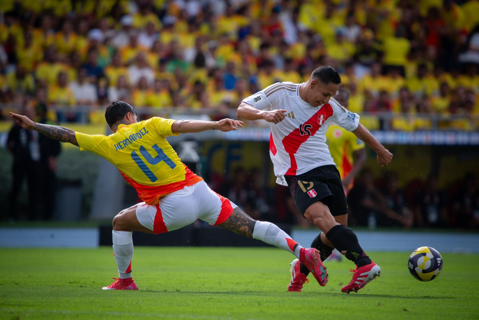 Fútbol: Previo al partido con Argentina, Colombia igualó con Perú sin goles
