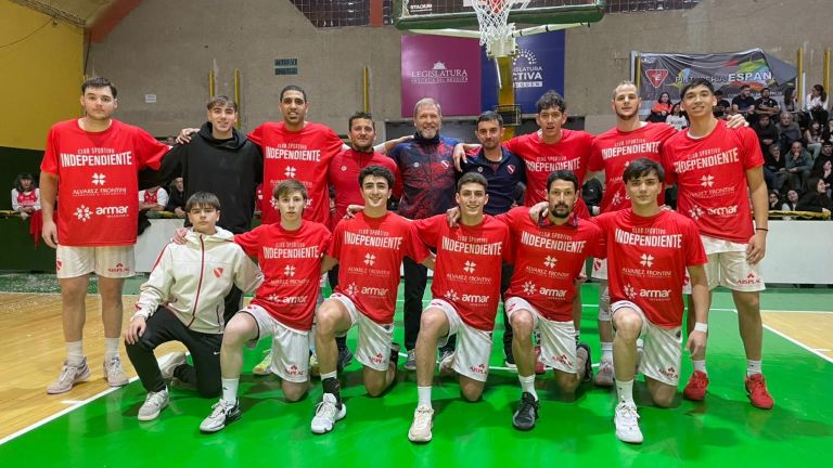 Básquetbol: Sportivo Independiente hizo un buen partido pero no pudo ante Pérfora y cerró su temporada en Liga Federal
