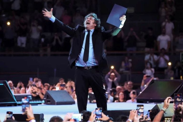 La Corte Suprema condenó a Cristina Kirchner y Javier Milei festejó: “Justicia. Fin”