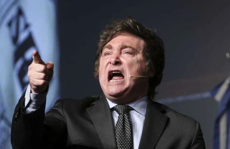 “Esperemos que los senadores no apoyen esta demagogia populista”, dijo Milei