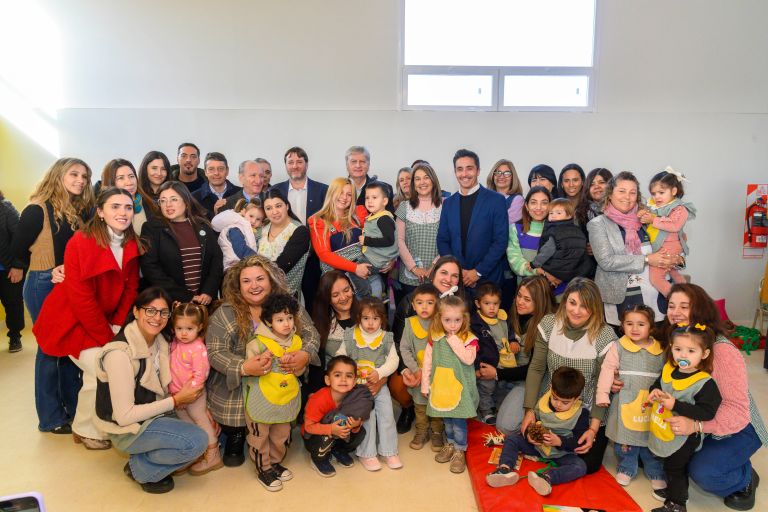 Ziliotto inauguró el Centro de Desarrollo Infantil y recorrió la ampliación del hospital de Ingeniero Luiggi