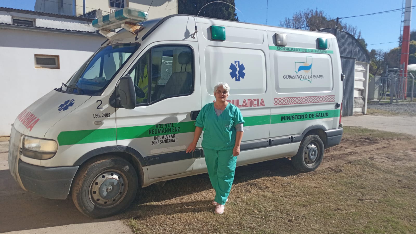 Ceballos cuenta con su primera chofer de ambulancia