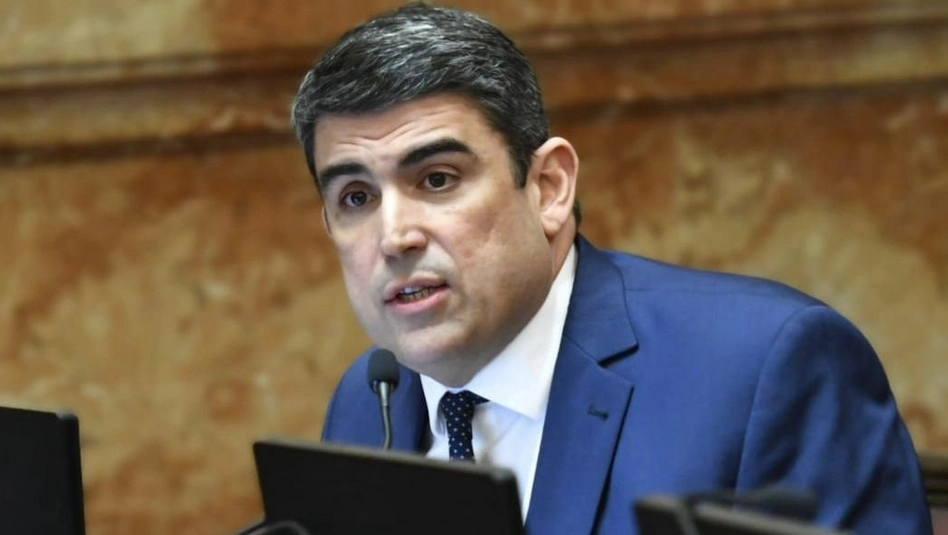 Bensusán: “Es una vergüenza que veten un aumento de $40 mil para los jubilados”