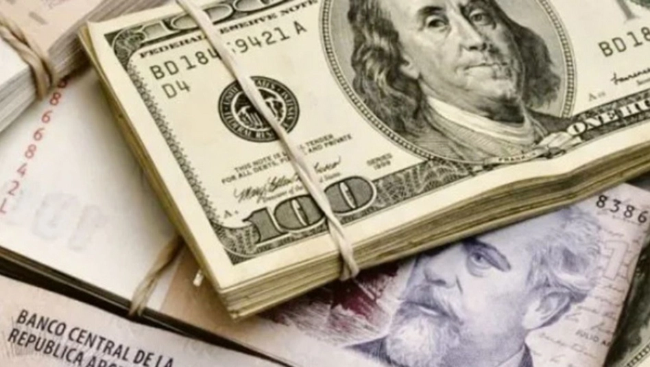 El dólar volvió a dispararse y el oficial rozó los $1.300