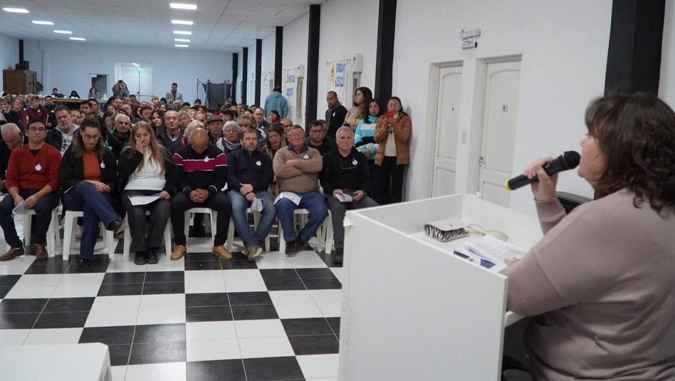 Acto en Castex: el peronismo llamó a la unidad y a enfrentar “a un adversario que le hace mucho mal al pueblo”