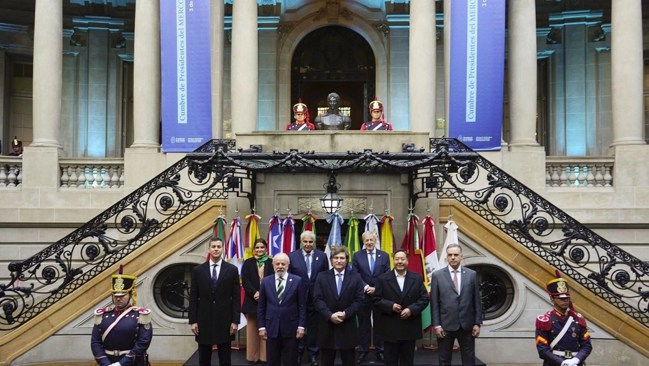 Milei insistió en la desregulación del Mercosur y advirtió que avanzará “solo” si no hay acuerdo