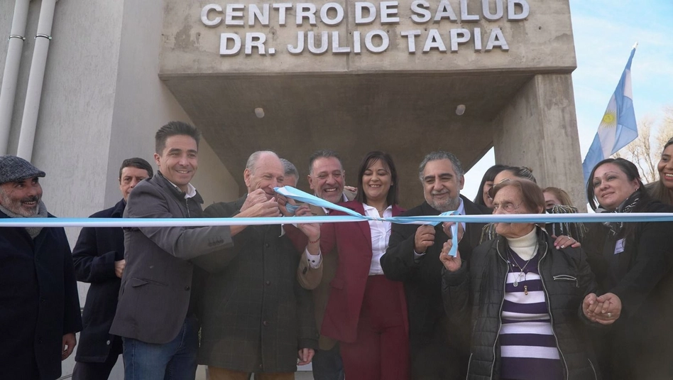 Uriburu inauguró su nuevo hospital y dio un salto histórico en Salud Pública