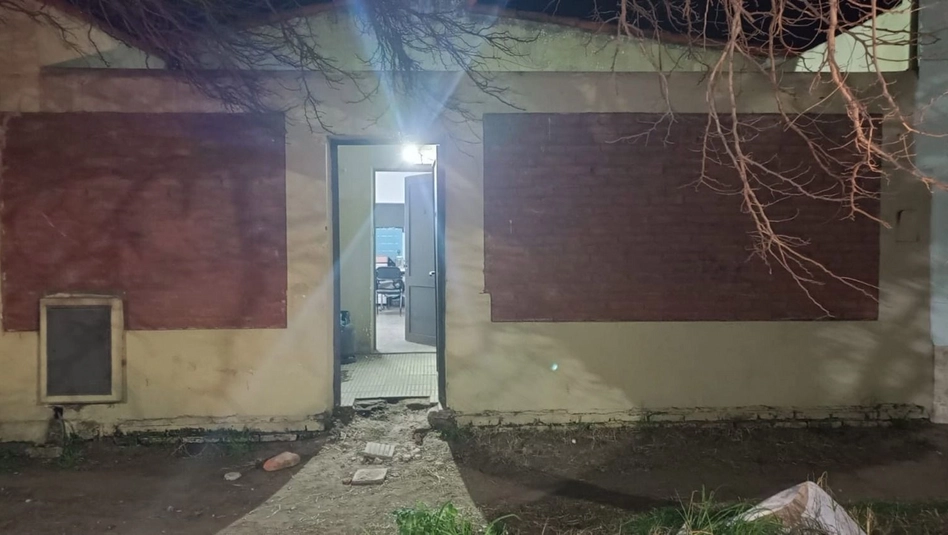 Santa Rosa: robo de garrafa terminó con cuatro demorados y tres policías heridos
