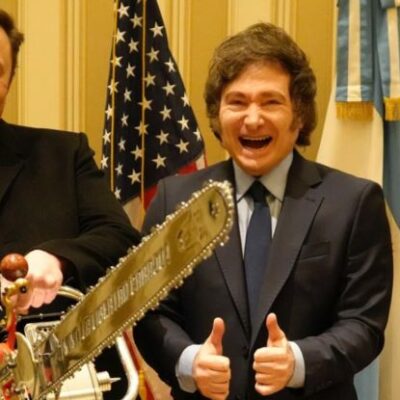 Elon Musk le soltó la mano a Javier Milei: “Me dio la motosierra y la mostré, pero me faltó empatía”