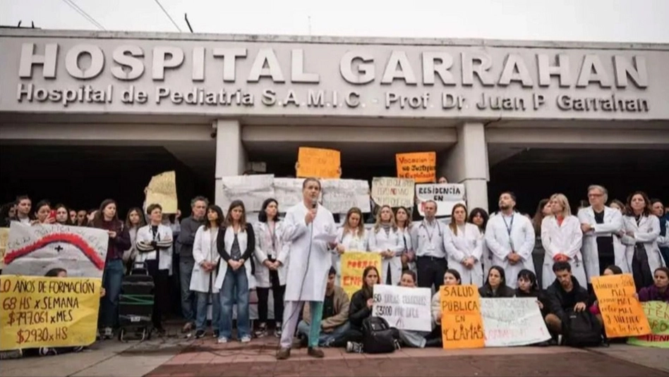 El jefe de Terapia Intensiva del Garrahan criticó duramente a los diputados pampeanos Maquieyra y Ardohain