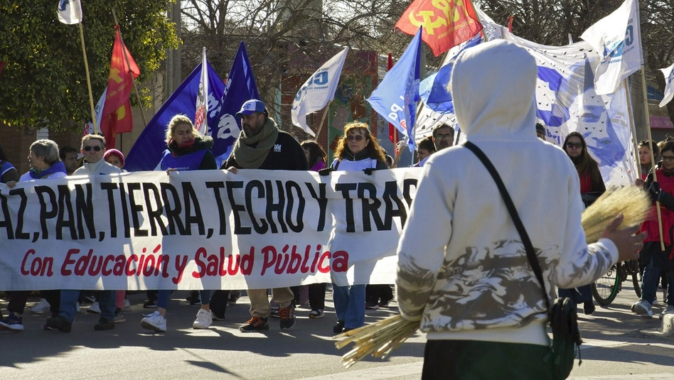 “En los barrios falta comida y trabajo”