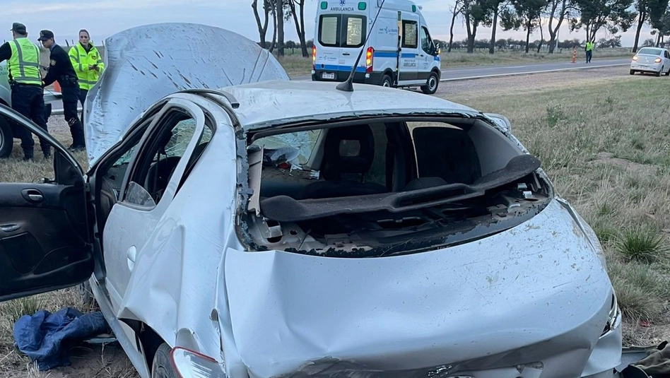 Volcó un automóvil en la ruta nacional 35