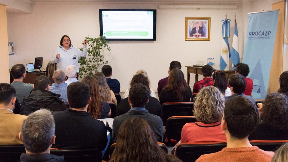 Capacitación sobre generación distribuida de energía