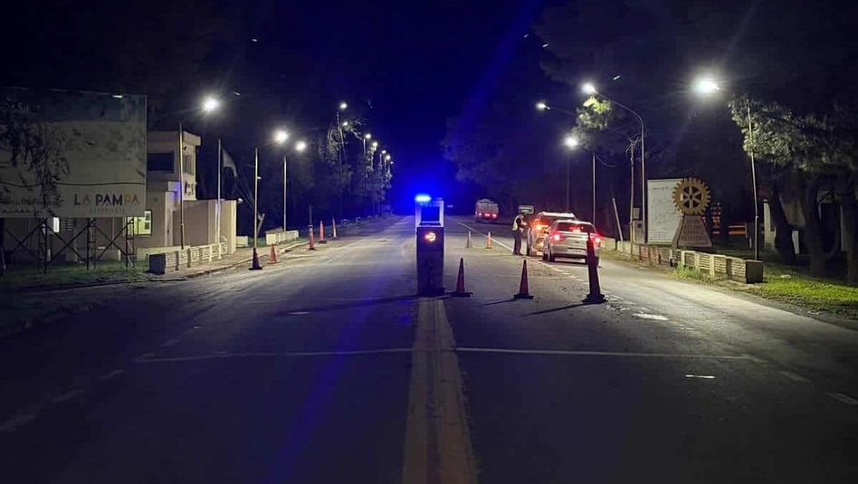 Catriló: retuvieron a un camionero que conducía alcoholizado y se negó al test