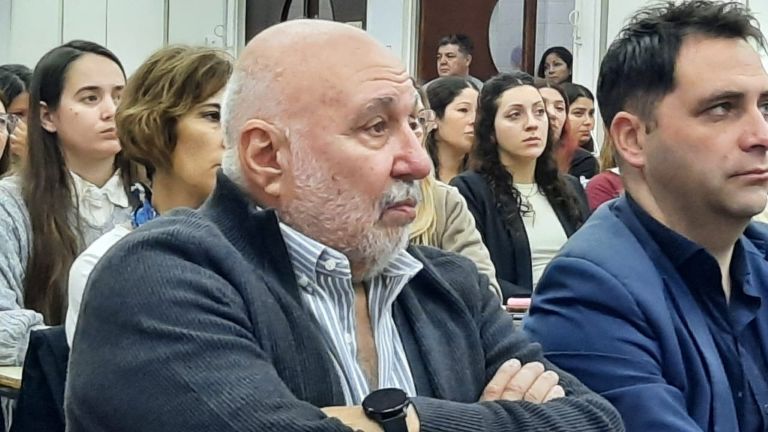 Elecciones 2025: Ferrán hizo una fuerte defensa de la educación pública