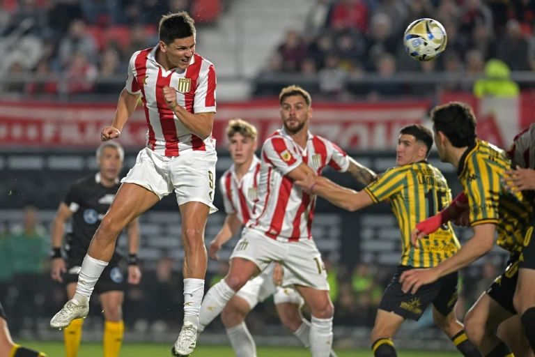 Fútbol: Estudiantes le ganó a Aldosivi y es el nuevo líder de la zona A del Torneo Clausura