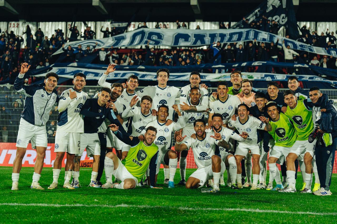 Fútbol: Independiente de Rivadavia derrotó 3 a 1 a Tigre y se convirtió en el primer semifinalista de la Copa Argentina
