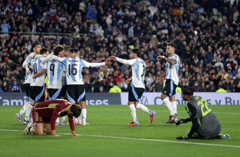 Fútbol: con una actuación estelar de Messi, Argentina goleó a Venezuela por las Eliminatorias Sudamericanas