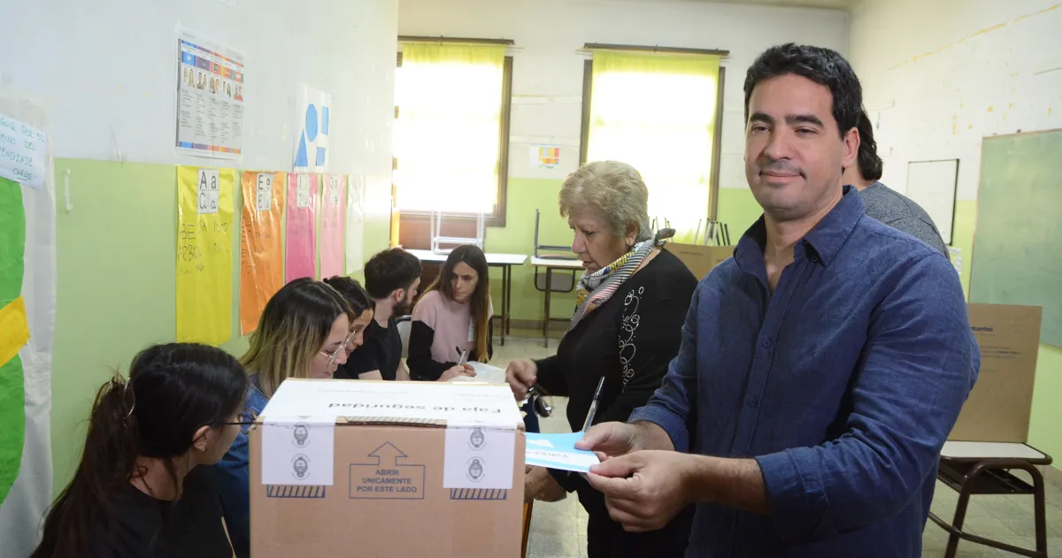 Votó Ravier: “Milei necesita gente en el Congreso que defienda sus ideas”