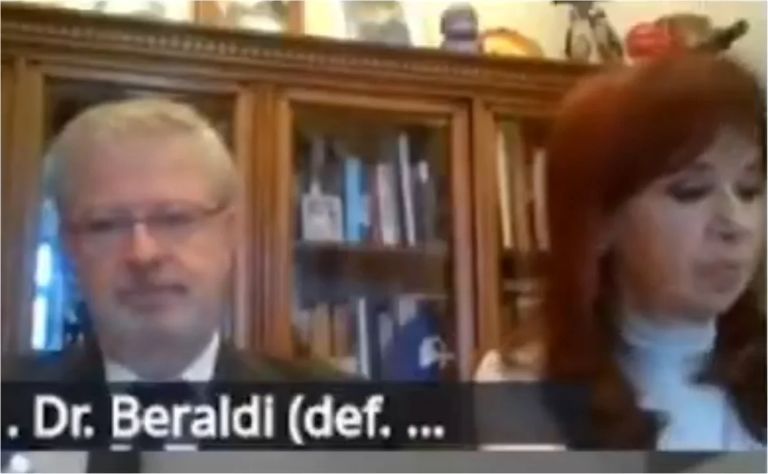 Causa Cuadernos: el TOF 7 leyó que Cristina “armó circuito de coimas para enriquecerse”