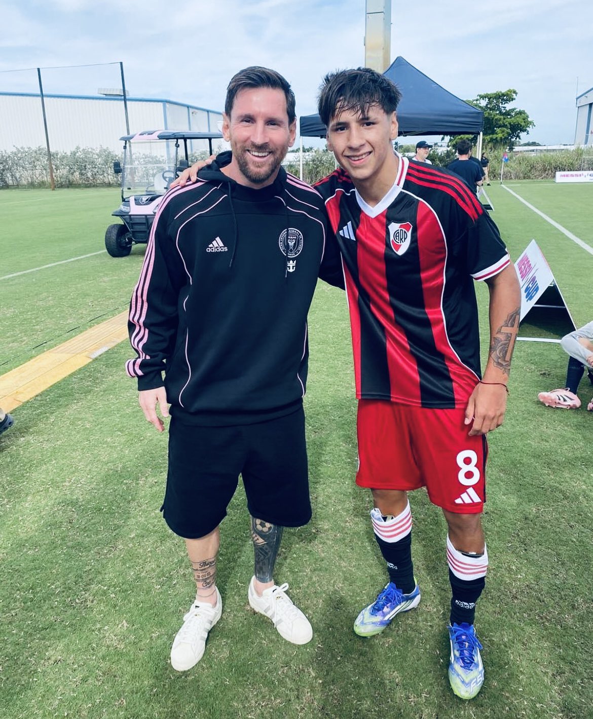 Fútbol: con gol del pampeano Sayago, River venció a Chelsea y está en la final de la Messi Cup