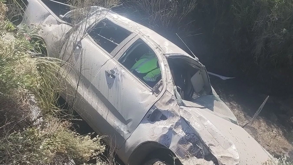 Ruta 151 en El Sauzal: un menor volcó con una camioneta y sufrió múltiples fracturas