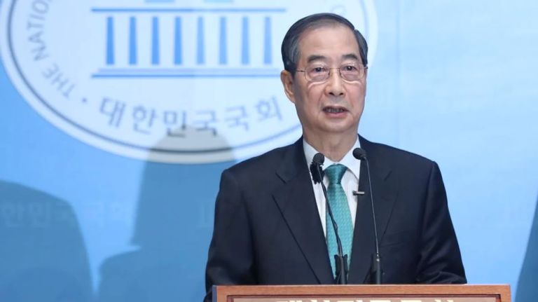 Corea del Sur: el ex primer ministro Han Duck-soo fue condenado a 23 años de prisión