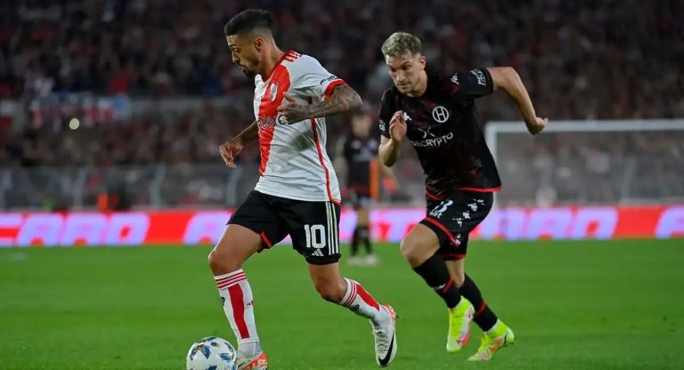 Fútbol: River pegó en los momentos justos y se llevó un triunfo bravo ante Huracán en el debut de Coudet