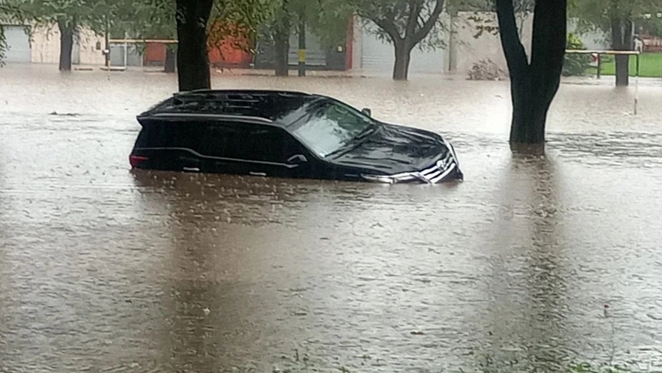 Mar del Plata: un diluvio dejó la ciudad bajo el agua y provocó un colapso total