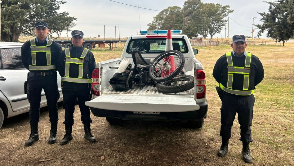Jacinto Arauz: secuestraron partes de una motocicleta por presuntas irregularidades en la numeración