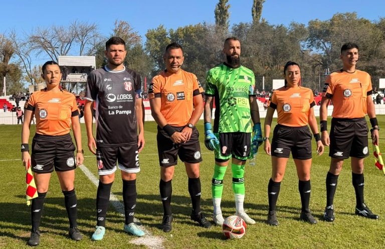 Fútbol: Costa Brava sufrió otra dolorosa e injusta derrota ante Huracán Las Heras en el Federal “A”