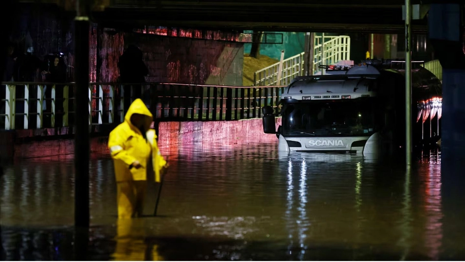 Al menos cuatro muertos y miles de evacuados por el fuerte temporal que azota a Chile