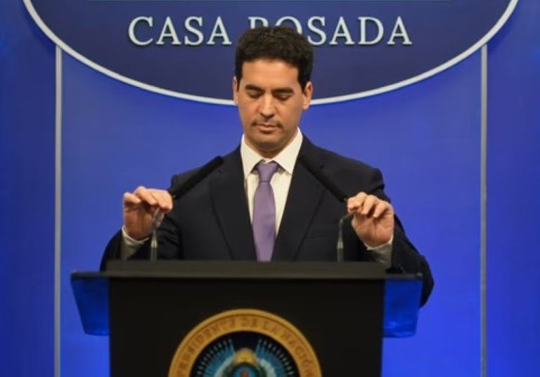 El Gobierno dio una señal de a cuánto podría subir el dólar