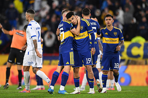 Fútbol: Boca fue más pero empató con Vélez en el Ducó