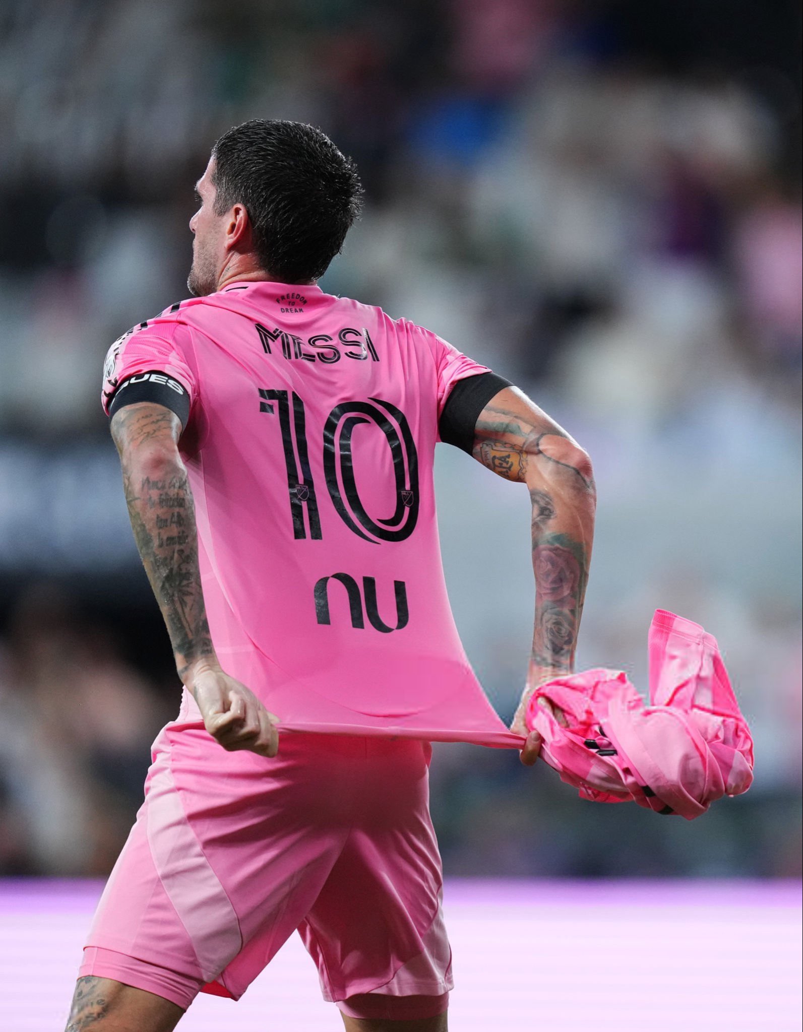 Fútbol: De Paul convirtió, se lo dedicó a Messi pero Inter de Miami cayó por 2 a 1 ante Monterrey