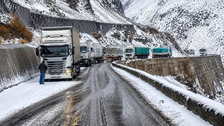 Mendoza: “Nieve y ráfagas de 160 km/h.”, el Cristo Redentor cumple un mes cerrado y no hay perspectivas de reapertura
